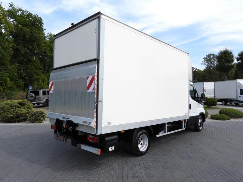 Iveco DAILY 35C16 KONTENER WINDA 8 PALET TEMPOMAT AUTOMAT HI-MATIC BLI - Closed box van: picture 3 Iveco DAILY 35C16 KONTENER WINDA 8 PALET TEMPOMAT AUTOMAT HI-MATIC BLI - Closed box van: picture 3