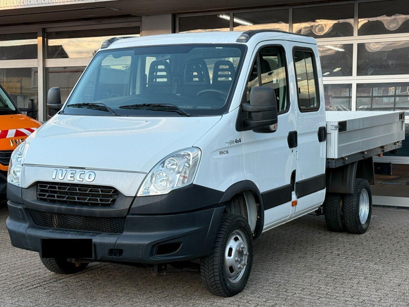 Iveco Daily 35C15 flatbed - Open body delivery van, Combi van: picture 1 Iveco Daily 35C15 flatbed - Open body delivery van, Combi van: picture 1