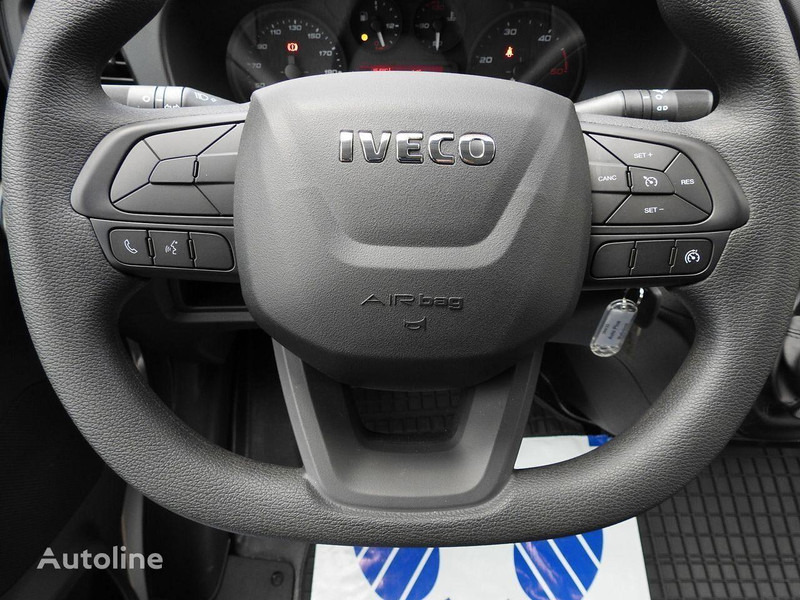 Refrigerated delivery van Iveco Daily: picture 19