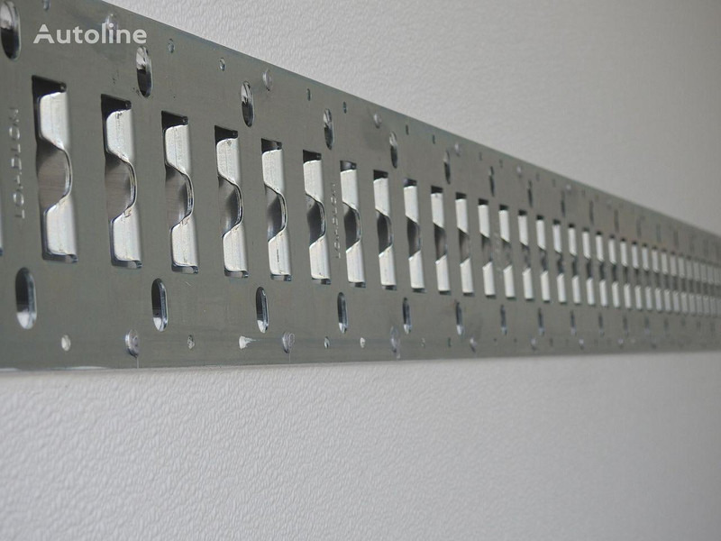 Refrigerated delivery van Iveco Daily: picture 12