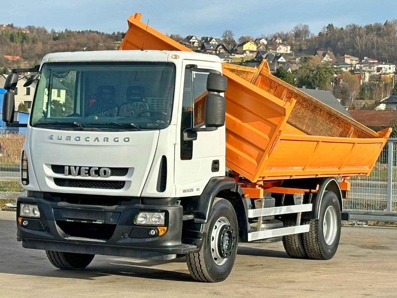 Iveco EUROCARGO 180E25 - Tipper: picture 3 Iveco EUROCARGO 180E25 - Tipper: picture 3