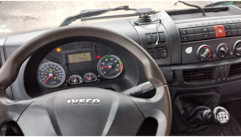Iveco Eurocargo 120E25 - Dropside/ Flatbed truck, Crane truck: picture 4 Iveco Eurocargo 120E25 - Dropside/ Flatbed truck, Crane truck: picture 4