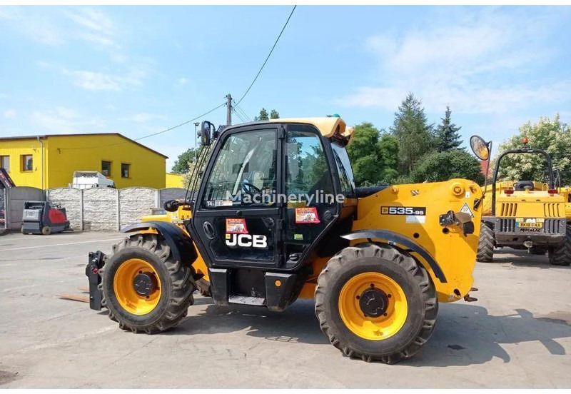 JCB 535-95 Telescopic basket lift - Aerial platform: picture 5 JCB 535-95 Telescopic basket lift - Aerial platform: picture 5