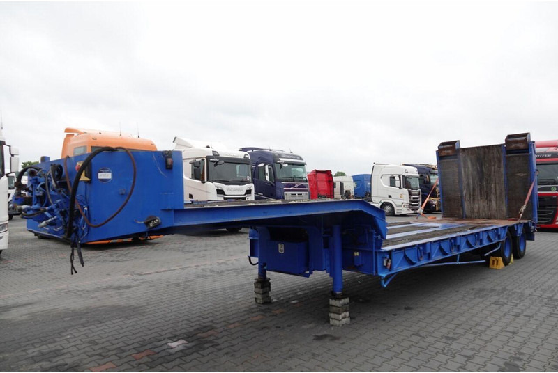 Kaiser LAWETA NISKOPODWOZIOWA / NAJAZDY HYDRAULICZNE / WCIĄGARKA / 2 OS - Low loader semi-trailer: picture 4 Kaiser LAWETA NISKOPODWOZIOWA / NAJAZDY HYDRAULICZNE / WCIĄGARKA / 2 OS - Low loader semi-trailer: picture 4