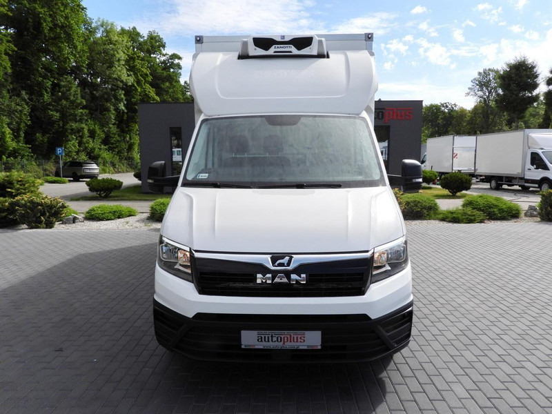 MAN TGE 3.140 CHŁODNIA KONTENER -1*C 8 PALET FUNKCJA GRZANIA TEMPOMA - Refrigerated delivery van: picture 5 MAN TGE 3.140 CHŁODNIA KONTENER -1*C 8 PALET FUNKCJA GRZANIA TEMPOMA - Refrigerated delivery van: picture 5