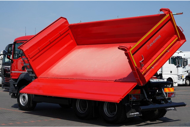 New Tipper MAN TGS 33.440 / 6X4 / WYWROTKA 3 STRONNA / HYDROBURTA / BORDMATIC /: picture 16 New Tipper MAN TGS 33.440 / 6X4 / WYWROTKA 3 STRONNA / HYDROBURTA / BORDMATIC /: picture 16