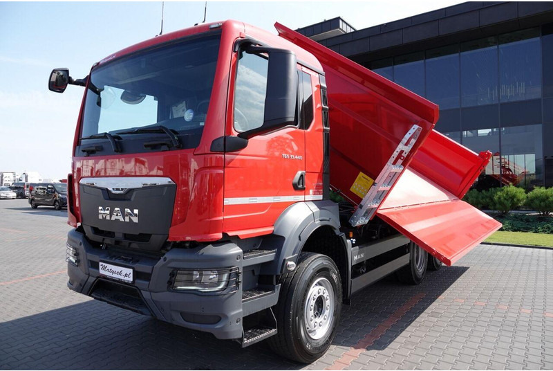 New Tipper MAN TGS 33.440 / 6X4 / WYWROTKA 3 STRONNA / HYDROBURTA / BORDMATIC /: picture 14 New Tipper MAN TGS 33.440 / 6X4 / WYWROTKA 3 STRONNA / HYDROBURTA / BORDMATIC /: picture 14