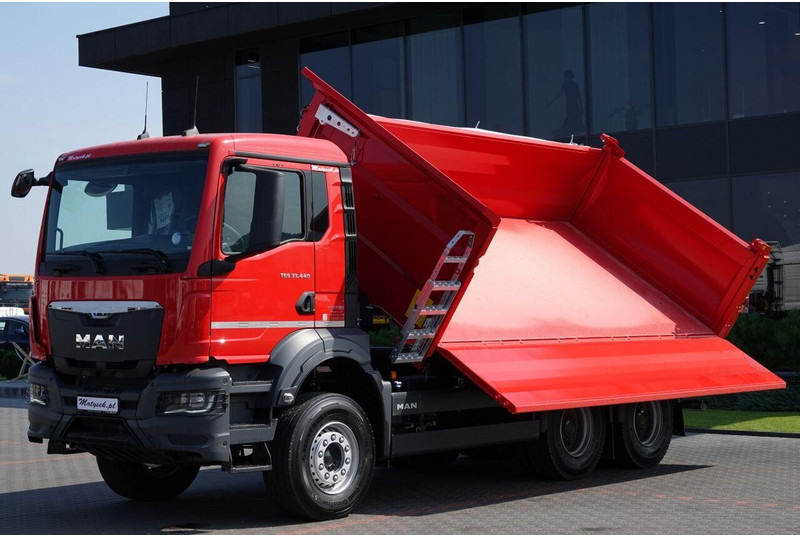 New Tipper MAN TGS 33.440 / 6X4 / WYWROTKA 3 STRONNA / HYDROBURTA / BORDMATIC /: picture 15 New Tipper MAN TGS 33.440 / 6X4 / WYWROTKA 3 STRONNA / HYDROBURTA / BORDMATIC /: picture 15