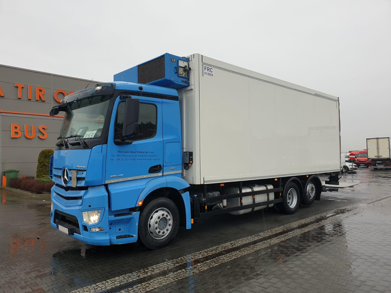 Mercedes-Benz ANTOS 2540 REFRIGERATOR + LIFT + SIDE DOOR - Refrigerator truck: picture 1 Mercedes-Benz ANTOS 2540 REFRIGERATOR + LIFT + SIDE DOOR - Refrigerator truck: picture 1