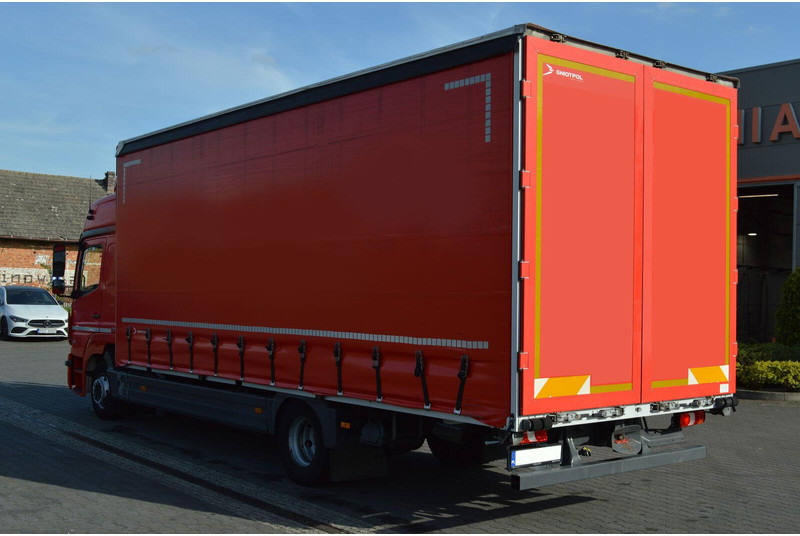 Mercedes-Benz ATEGO 824 EURO 6 1.HAND CURTAINE TILT - Curtain side truck: picture 3 Mercedes-Benz ATEGO 824 EURO 6 1.HAND CURTAINE TILT - Curtain side truck: picture 3