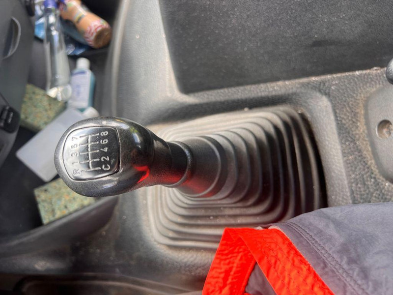 Mercedes-Benz Axor 1829 Palfinger hátsó daru PK 12002 klíma leasing Mercedes-Benz Axor 1829 Palfinger hátsó daru PK 12002 klíma: picture 9 Mercedes-Benz Axor 1829 Palfinger hátsó daru PK 12002 klíma leasing Mercedes-Benz Axor 1829 Palfinger hátsó daru PK 12002 klíma: picture 9