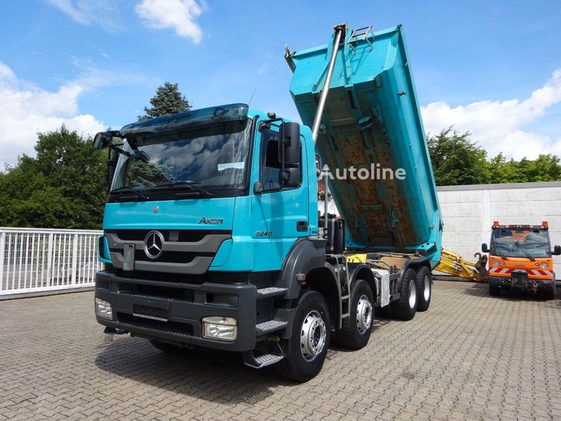 Mercedes-Benz Axor 3240 - Tipper 8x4 - Tipper: picture 2 Mercedes-Benz Axor 3240 - Tipper 8x4 - Tipper: picture 2