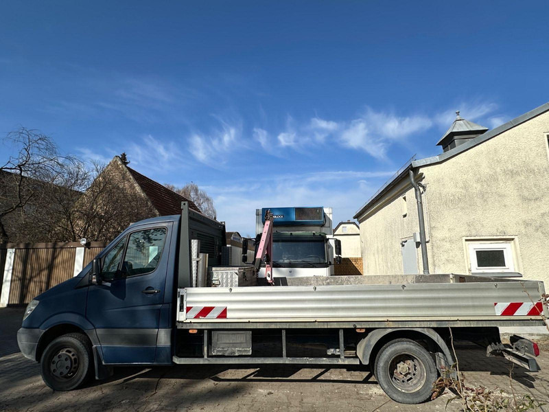 Mercedes-Benz Sprinter 515 CDI - Dropside/ Flatbed truck: picture 4 Mercedes-Benz Sprinter 515 CDI - Dropside/ Flatbed truck: picture 4