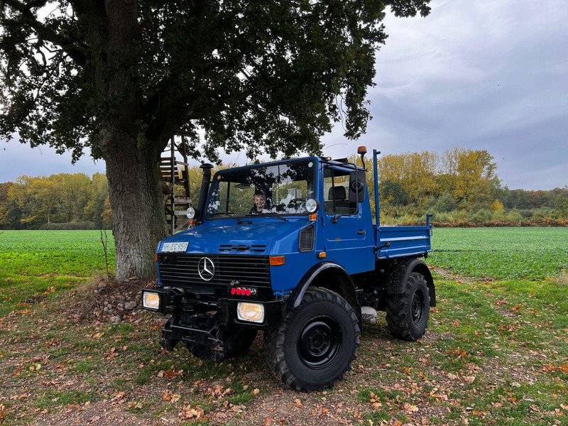 Mercedes-Benz Unimog 427 Platós hókotrócs - Garden tiller: picture 2 Mercedes-Benz Unimog 427 Platós hókotrócs - Garden tiller: picture 2