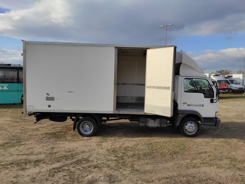 Nissan Cabstar 3,0 TDi - Thermo King V400 Max frigo - Refrigerated delivery van: picture 4 Nissan Cabstar 3,0 TDi - Thermo King V400 Max frigo - Refrigerated delivery van: picture 4