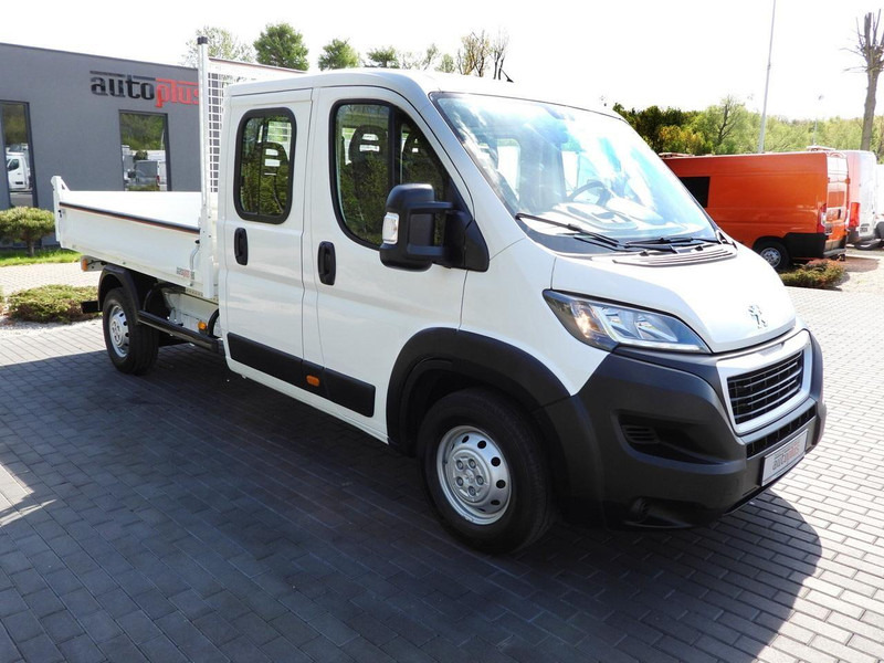 Peugeot BOXER WYWROTKA PODWÓJNA KABINA DOKA 7 MIEJSC TEMPOMAT KLIMATYZA - Tipper: picture 4 Peugeot BOXER WYWROTKA PODWÓJNA KABINA DOKA 7 MIEJSC TEMPOMAT KLIMATYZA - Tipper: picture 4