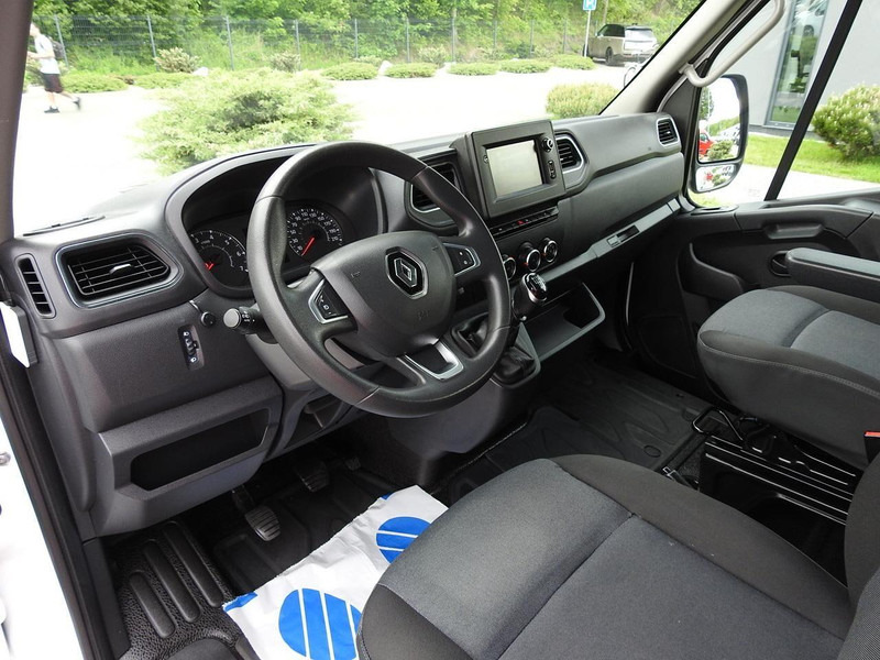 Renault MASTER FURGON BRYGADÓWKA 6 MIEJSCA TEMPOMAT NAWIGACJA KLIMATYZA - Minibus, Passenger van: picture 2 Renault MASTER FURGON BRYGADÓWKA 6 MIEJSCA TEMPOMAT NAWIGACJA KLIMATYZA - Minibus, Passenger van: picture 2