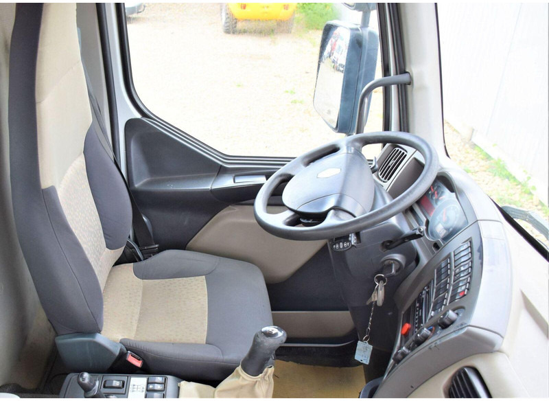 Dropside/ Flatbed truck, Crane truck Renault Premium 320 DXI: picture 12
