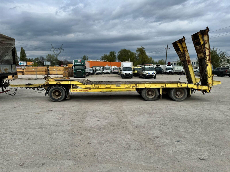 Schwarzmüller heavy machinery transporter - Dropside/ Flatbed trailer: picture 2 Schwarzmüller heavy machinery transporter - Dropside/ Flatbed trailer: picture 2