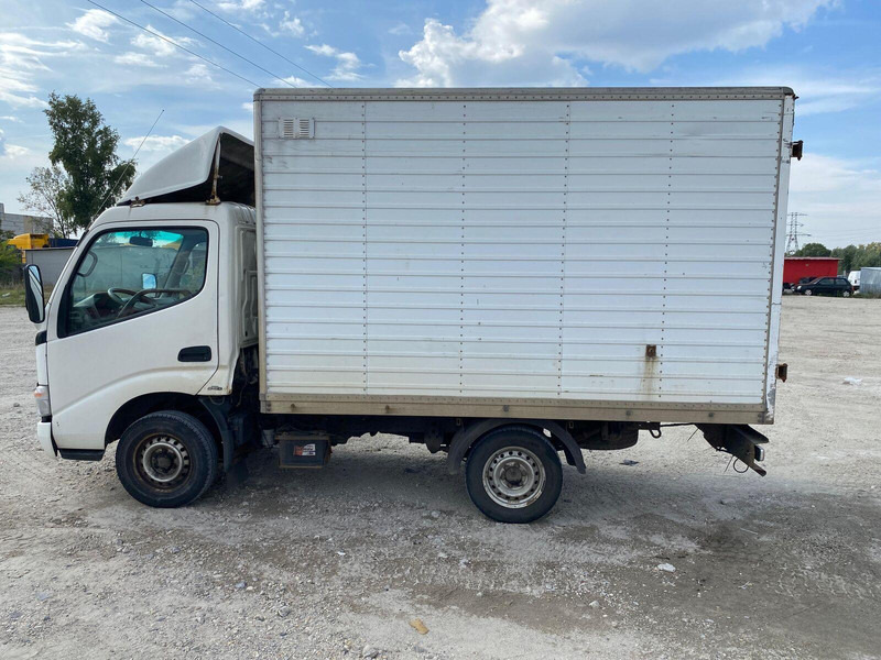 Toyota Dyna 100 3,0 D - Koffer - Closed box van: picture 5 Toyota Dyna 100 3,0 D - Koffer - Closed box van: picture 5