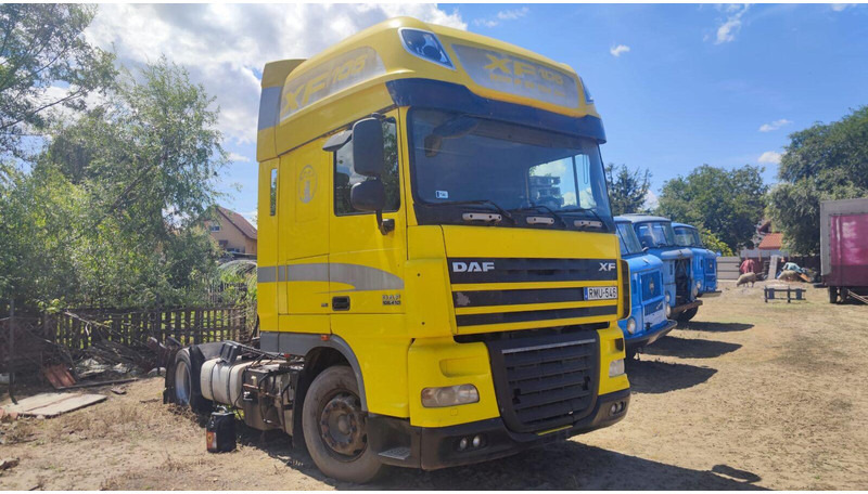 DAF XF 105.410 Tractor Lowdeck - MEGA - Tractor truck: picture 1 DAF XF 105.410 Tractor Lowdeck - MEGA - Tractor truck: picture 1