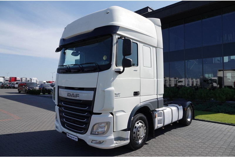 DAF XF 460 / MANUAL / STANDARD / SUPER SPACE CAB / EURO 6 - Tractor truck: picture 5 DAF XF 460 / MANUAL / STANDARD / SUPER SPACE CAB / EURO 6 - Tractor truck: picture 5