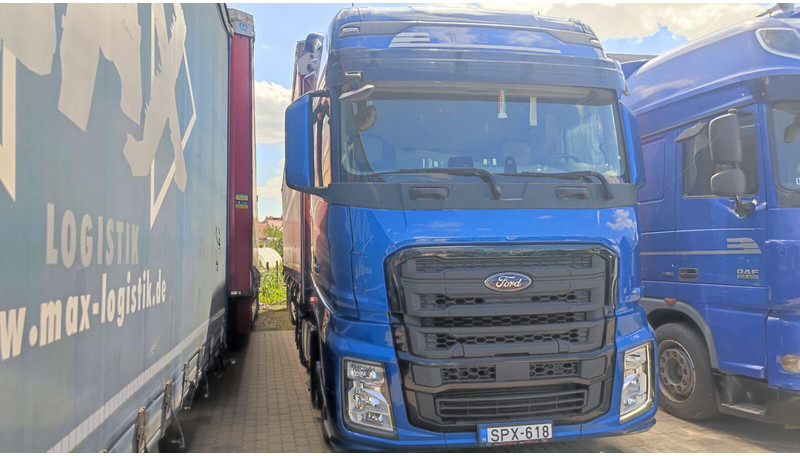 Ford F-MAX 500 Tractor Lowdeck - MEGA - Tractor truck: picture 2 Ford F-MAX 500 Tractor Lowdeck - MEGA - Tractor truck: picture 2