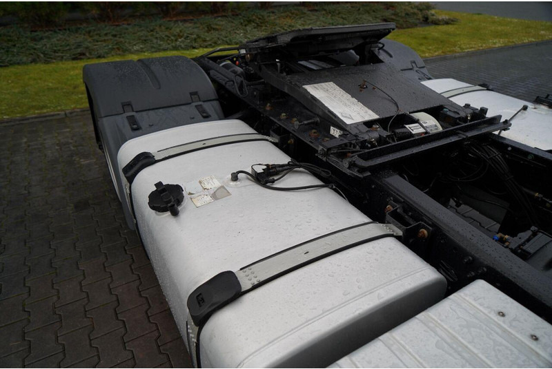 Tractor truck MAN TGX 18.470 / LOW DECK / MEGA / REGULOWANE SIODŁO / 2020 ROK / NA: picture 17