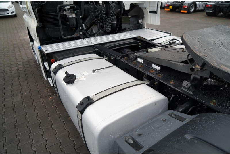 Tractor truck MAN TGX 18.470 / LOW DECK / MEGA / REGULOWANE SIODŁO / 2020 ROK / NA: picture 13