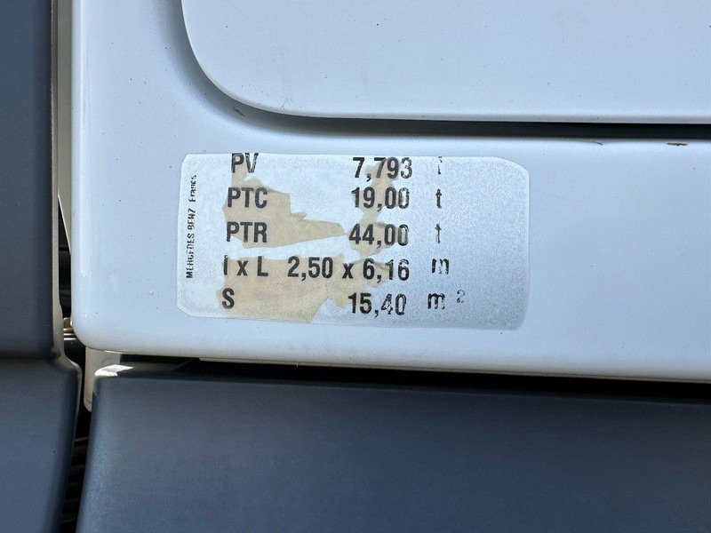 Tractor truck Mercedes-Benz Actros 1845: picture 8 Tractor truck Mercedes-Benz Actros 1845: picture 8