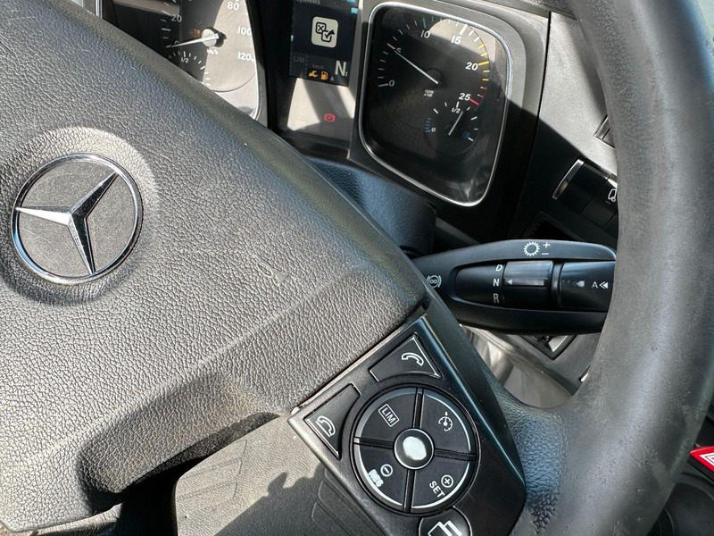 Tractor truck Mercedes-Benz Actros 1845: picture 20 Tractor truck Mercedes-Benz Actros 1845: picture 20