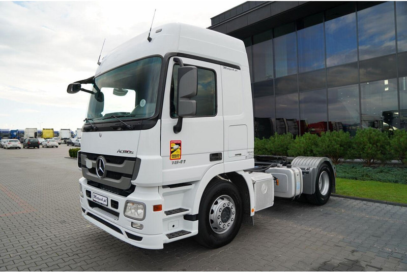 Mercedes-Benz  - Tractor truck: picture 2 Mercedes-Benz  - Tractor truck: picture 2