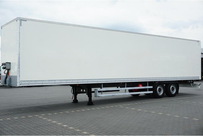Traylona KONTENER / 2 OSIE / ROLETA - Closed box semi-trailer: picture 5 Traylona KONTENER / 2 OSIE / ROLETA - Closed box semi-trailer: picture 5