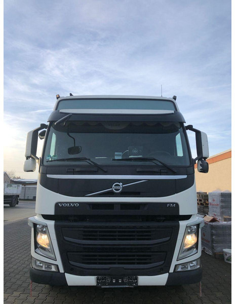 Volvo FM 460 - Dropside/ Flatbed truck, Crane truck: picture 3 Volvo FM 460 - Dropside/ Flatbed truck, Crane truck: picture 3