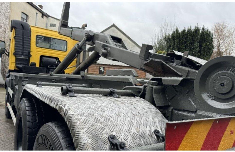 Hook lift truck Volvo FM12 6x6 Hook lift: picture 14 Hook lift truck Volvo FM12 6x6 Hook lift: picture 14