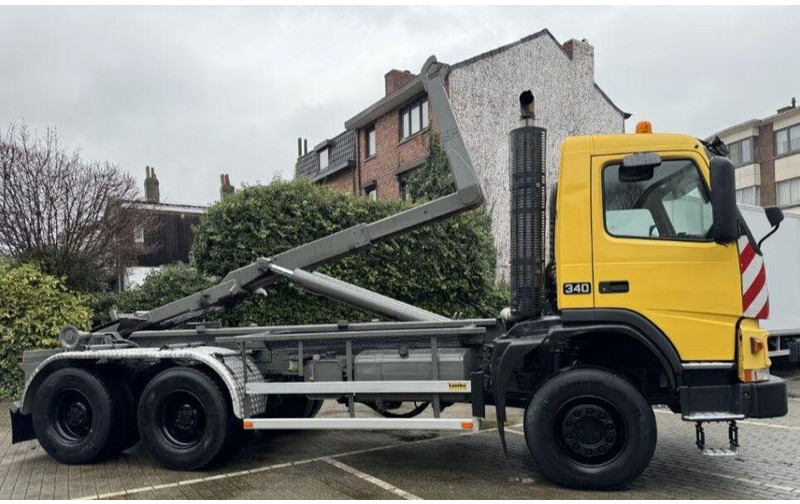 Hook lift truck Volvo FM12 6x6 Hook lift: picture 15 Hook lift truck Volvo FM12 6x6 Hook lift: picture 15