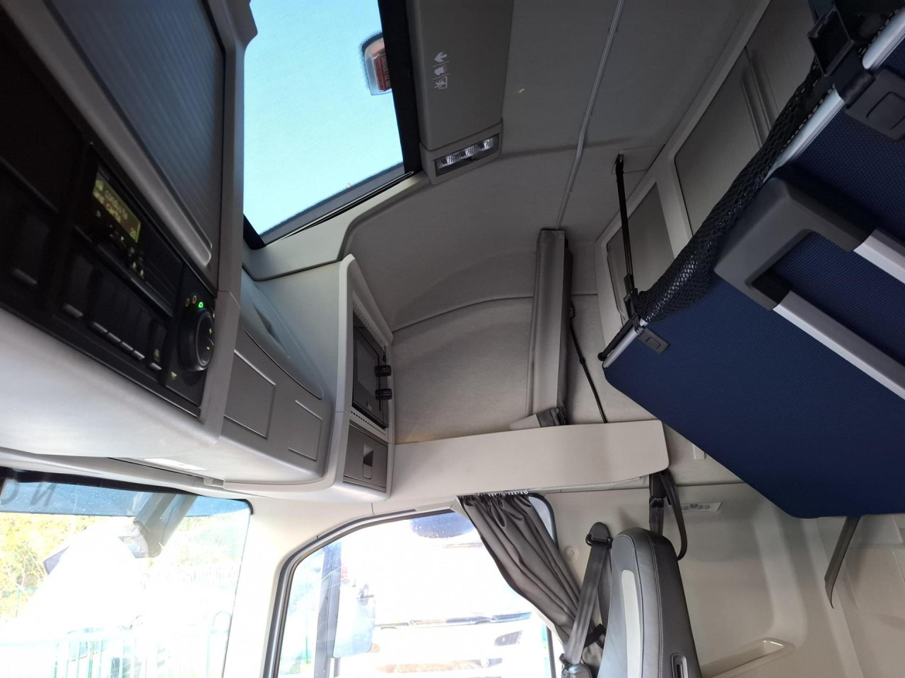 VOLVO VOLVO FH 500 - Tractor truck: picture 3 VOLVO VOLVO FH 500 - Tractor truck: picture 3