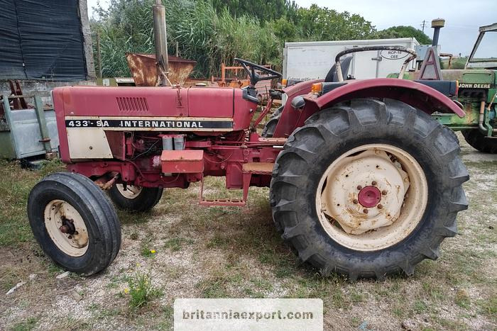 Farm tractor INTERNATIONAL 433 SA Farm Tractor | 2.5L Diesel | 4x2 | Brand New Tyres: picture 6