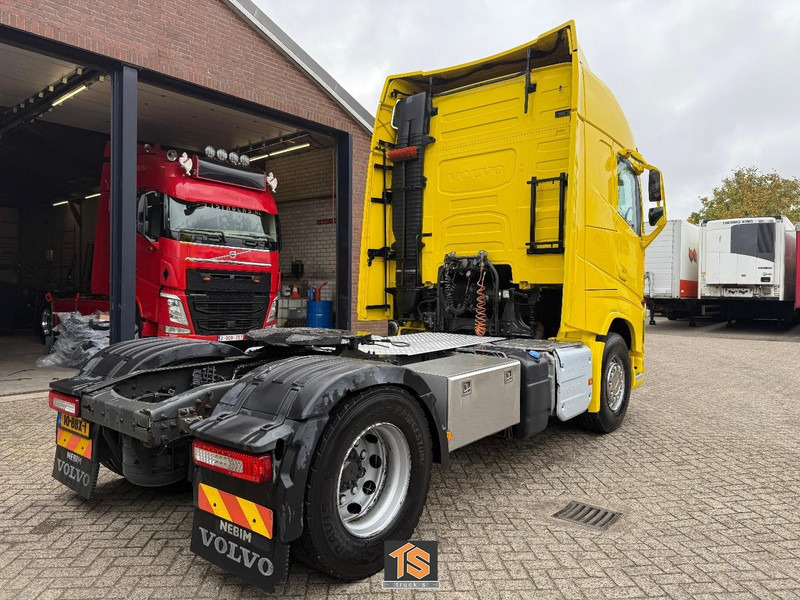 Volvo FH 460 - AUTOMATIC - EURO 6 - APK/TUV 07/2026 - NL TRUCK - TOP!! - Tractor truck: picture 2 Volvo FH 460 - AUTOMATIC - EURO 6 - APK/TUV 07/2026 - NL TRUCK - TOP!! - Tractor truck: picture 2