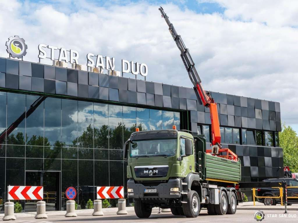 MAN TGS 35.480 PALFINGER PK 20002 HDS Grapple Tippe - Tipper: picture 2 MAN TGS 35.480 PALFINGER PK 20002 HDS Grapple Tippe - Tipper: picture 2