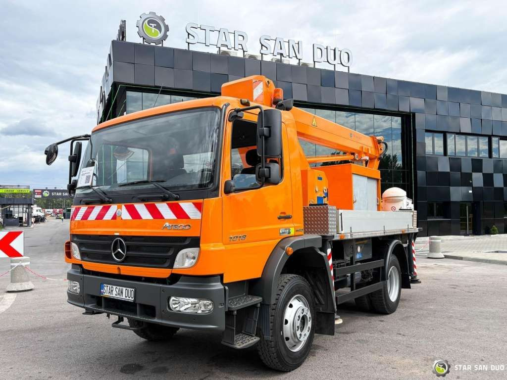 Mercedes-Benz ATEGO 4x4 1018 WUMAG WT 170 Platform Lift 17m - Truck with aerial platform: picture 3 Mercedes-Benz ATEGO 4x4 1018 WUMAG WT 170 Platform Lift 17m - Truck with aerial platform: picture 3