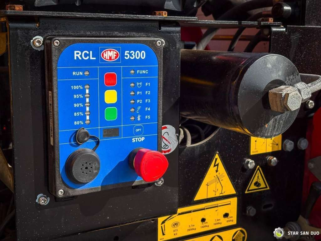 Tipper Mercedes-Benz AXOR 1824 4x2 HMF 975 HDS Crane Rotator Kipper Mercedes-Benz AXOR 1824 4x2 HMF 975 HDS Crane Rotator Kipper: picture 28 Tipper Mercedes-Benz AXOR 1824 4x2 HMF 975 HDS Crane Rotator Kipper Mercedes-Benz AXOR 1824 4x2 HMF 975 HDS Crane Rotator Kipper: picture 28