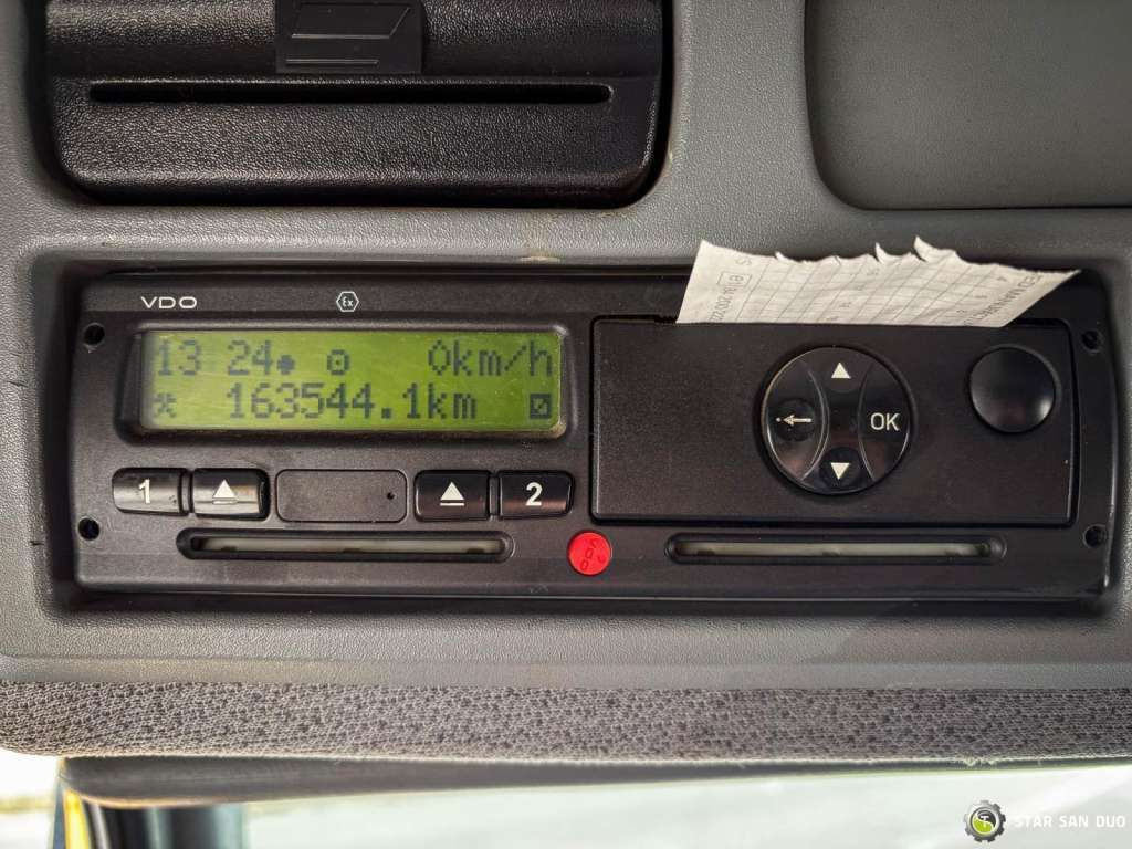 Tipper Mercedes-Benz AXOR 1824 4x2 HMF 975 HDS Crane Rotator Kipper Mercedes-Benz AXOR 1824 4x2 HMF 975 HDS Crane Rotator Kipper: picture 16 Tipper Mercedes-Benz AXOR 1824 4x2 HMF 975 HDS Crane Rotator Kipper Mercedes-Benz AXOR 1824 4x2 HMF 975 HDS Crane Rotator Kipper: picture 16