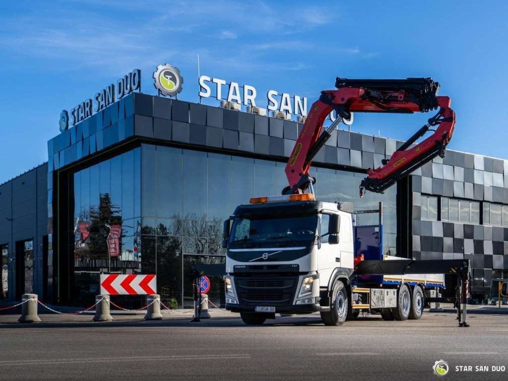 Volvo FM 460 6x2 PALFINGER PK 42002 FLY JIB Crane Eu - Crane truck: picture 2 Volvo FM 460 6x2 PALFINGER PK 42002 FLY JIB Crane Eu - Crane truck: picture 2