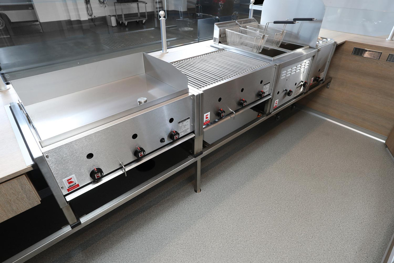 Wochenmarktmobil BORCO HÖHNS - Vending truck: picture 4 Wochenmarktmobil BORCO HÖHNS - Vending truck: picture 4