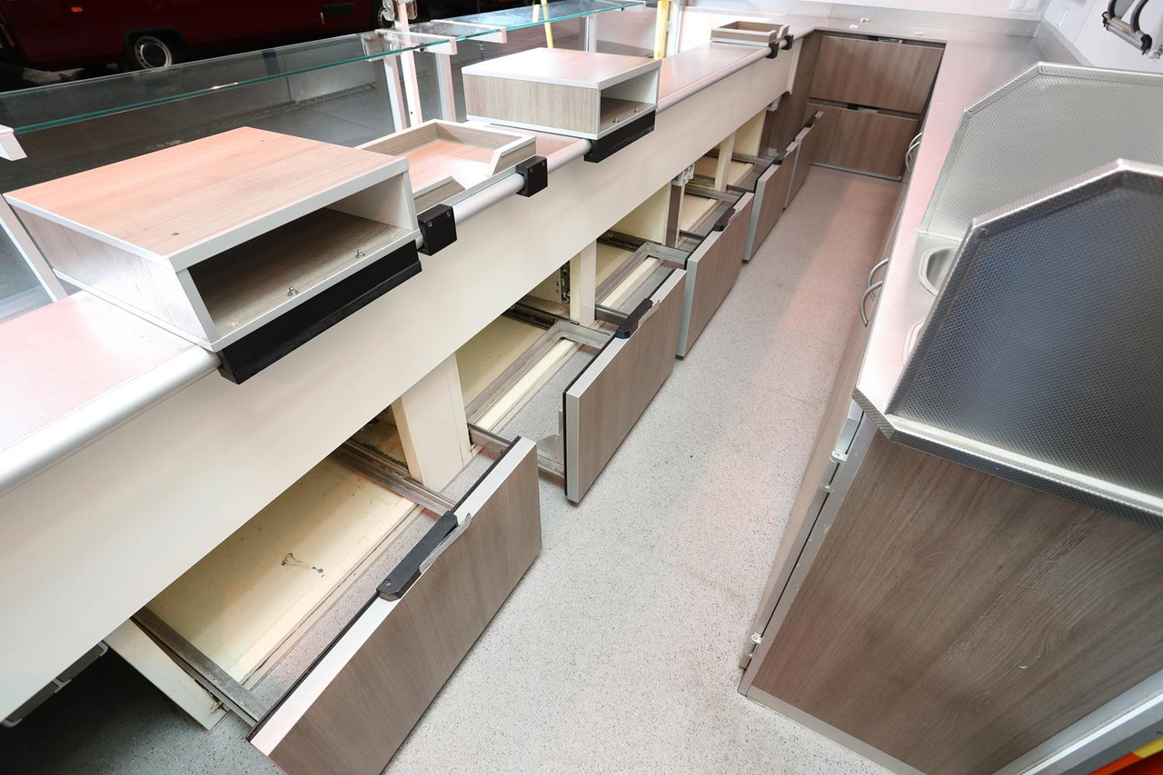 Wochenmarktmobil Esselmann - Vending truck: picture 5 Wochenmarktmobil Esselmann - Vending truck: picture 5