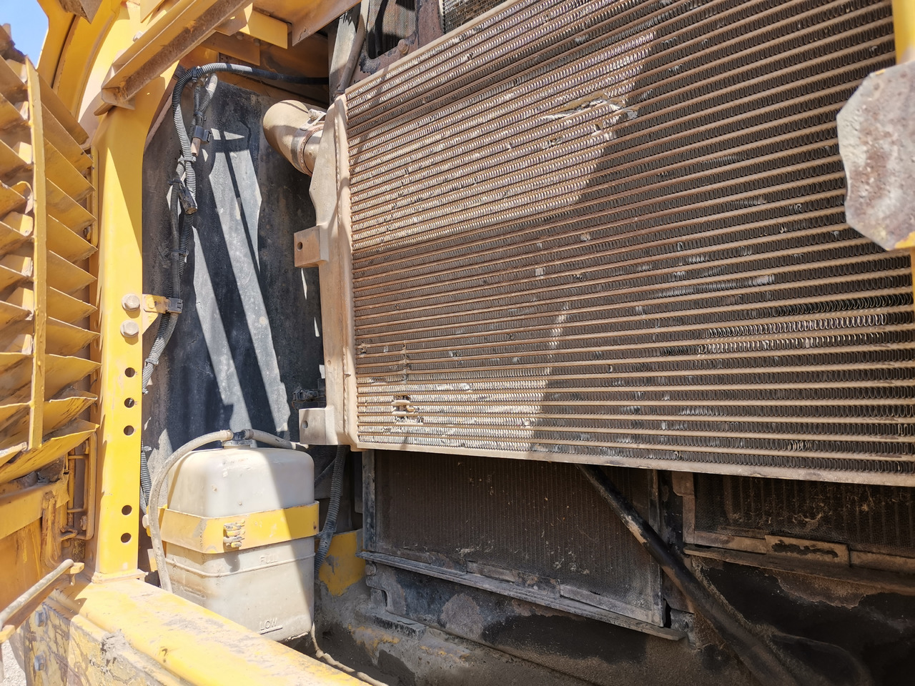 Crawler excavator KOMATSU PC360 LC 10: picture 35