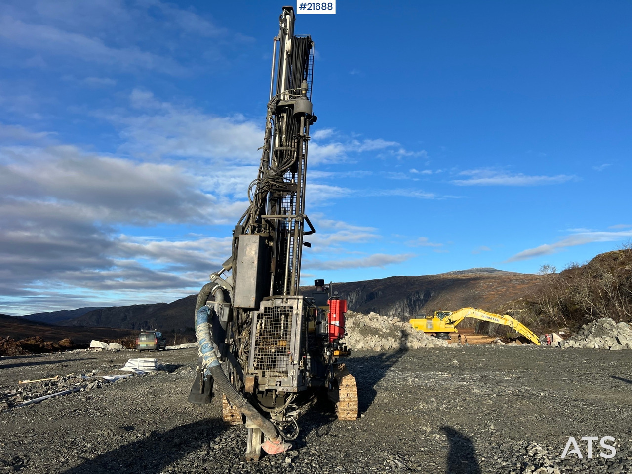Atlas Copco T35R-01 Borerigg m/ cop 2540 hammer, sliper og Leica gps - Drilling machine: picture 3 Atlas Copco T35R-01 Borerigg m/ cop 2540 hammer, sliper og Leica gps - Drilling machine: picture 3
