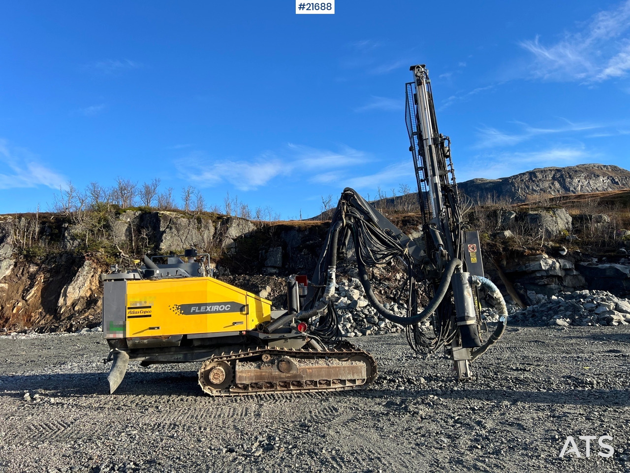 Atlas Copco T35R-01 Borerigg m/ cop 2540 hammer, sliper og Leica gps - Drilling machine: picture 5 Atlas Copco T35R-01 Borerigg m/ cop 2540 hammer, sliper og Leica gps - Drilling machine: picture 5