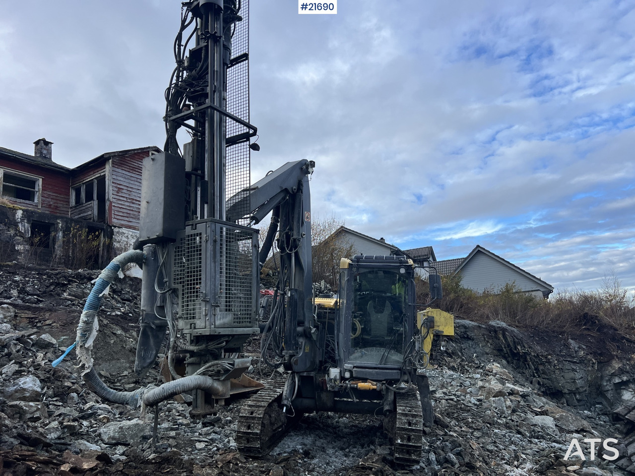 Atlas Copco smartroc T40-11 Borerigg m/ 2560 hammer, CME sliper og Leica gps - Drilling machine: picture 2 Atlas Copco smartroc T40-11 Borerigg m/ 2560 hammer, CME sliper og Leica gps - Drilling machine: picture 2